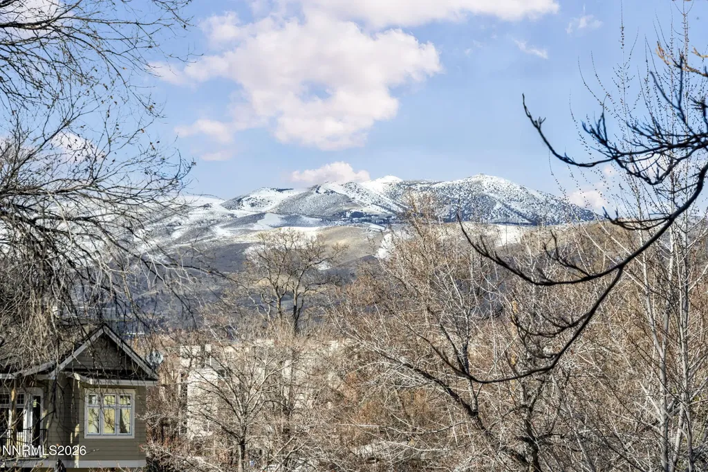 508 Island Reno NV 89501