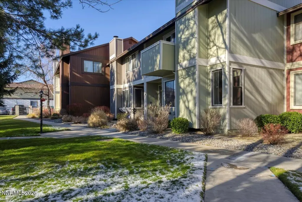 1497 Foster Reno NV 89509