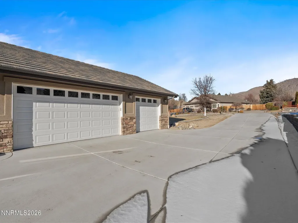 5585 Hidden Valley Reno NV 89502