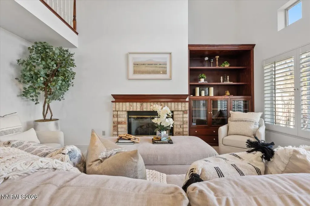 6170 Chaise Reno NV 89519
