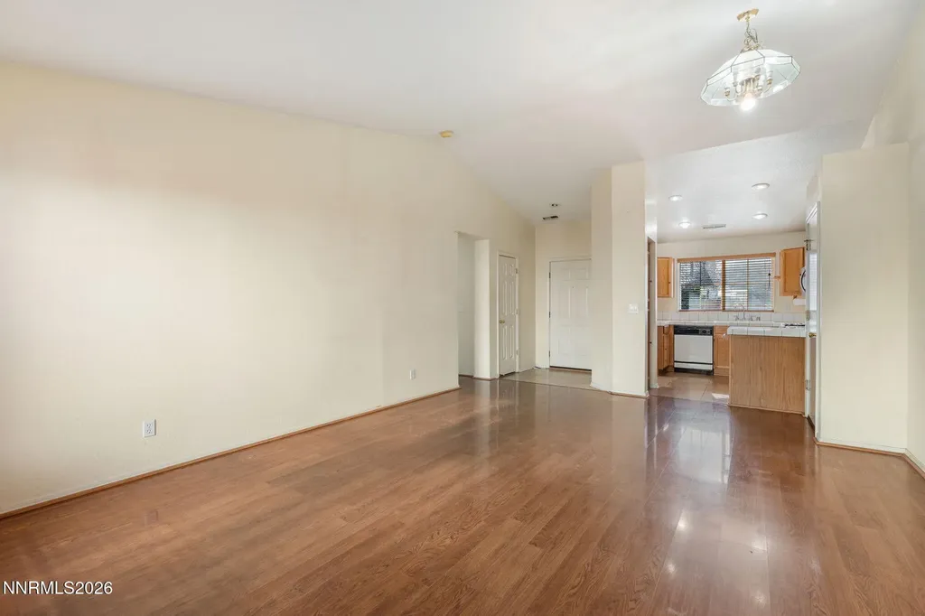 4531 China Rose Reno NV 89502