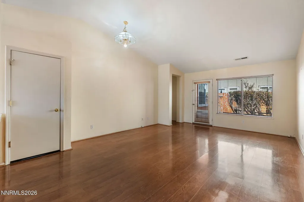 4531 China Rose Reno NV 89502