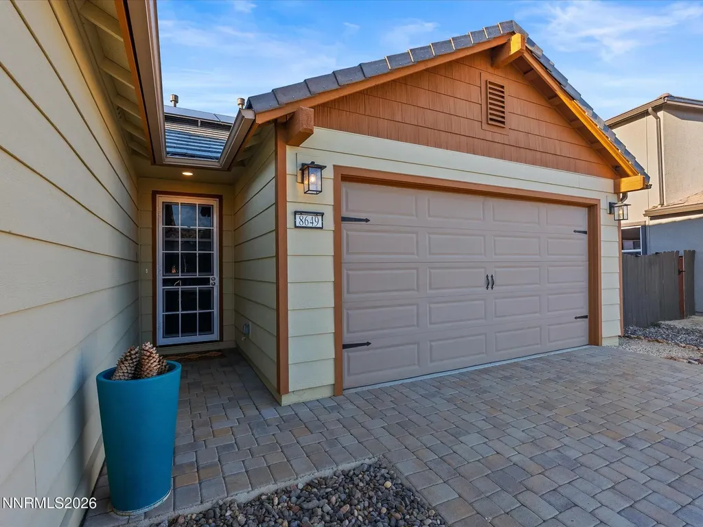 8649 Sky Key Reno NV 89506