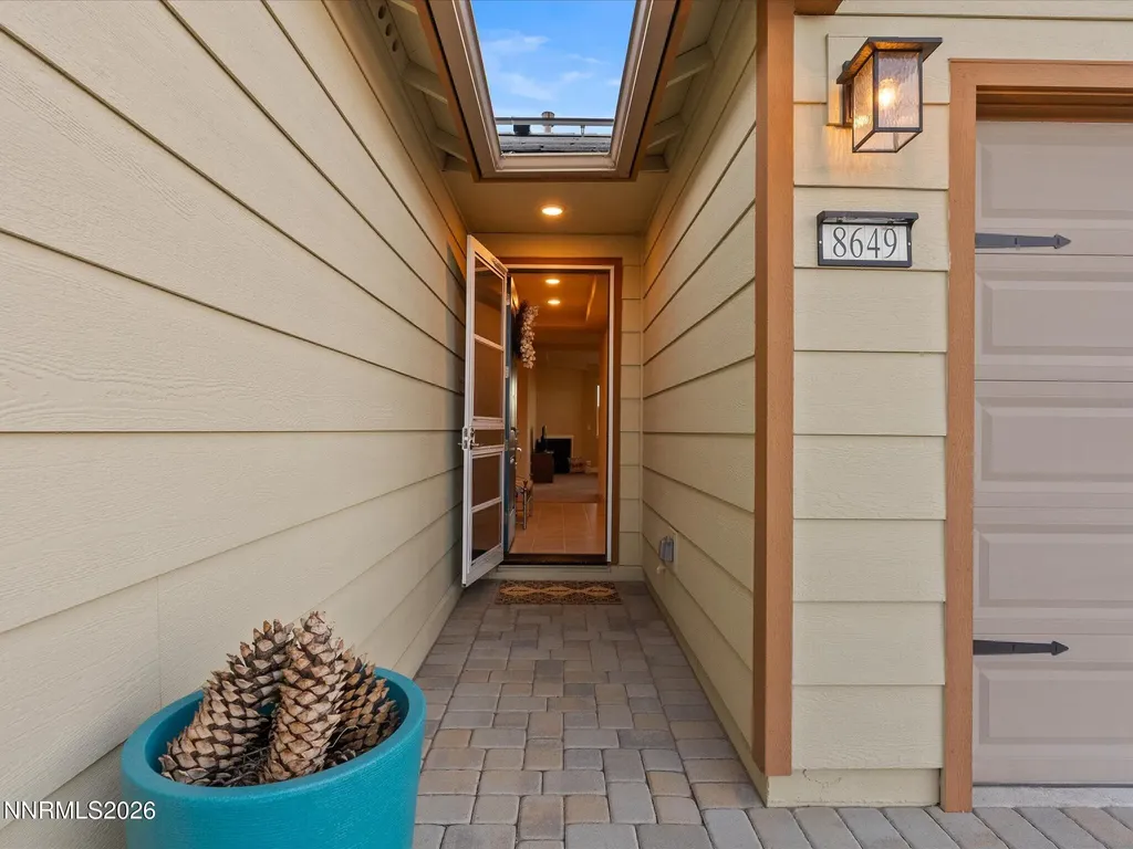 8649 Sky Key Reno NV 89506