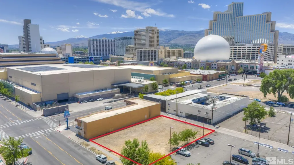 521 Lake Reno NV 89501