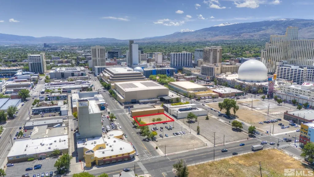 521 Lake Reno NV 89501