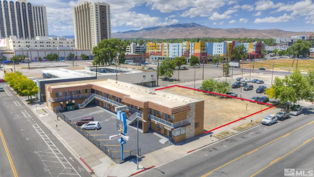 521 Lake Reno NV 89501
