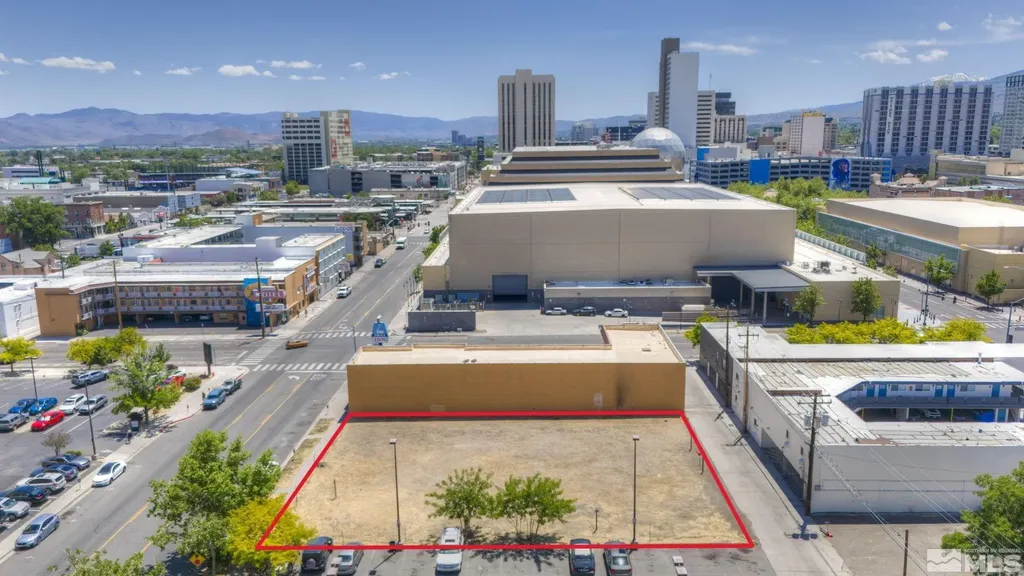 521 Lake Reno NV 89501