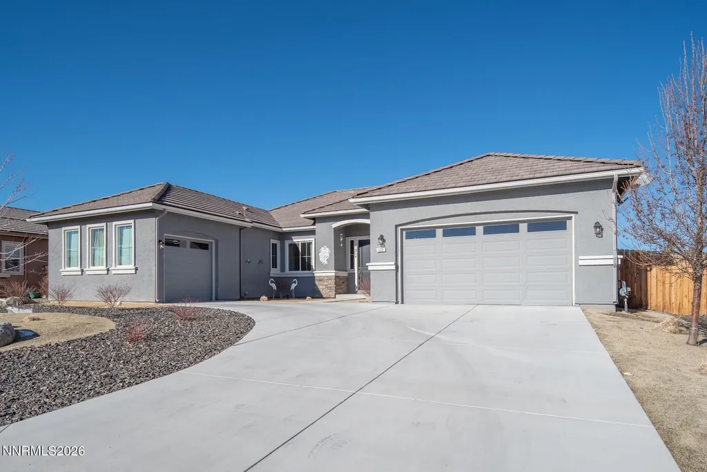 520 Stonehaven Dayton NV 89403