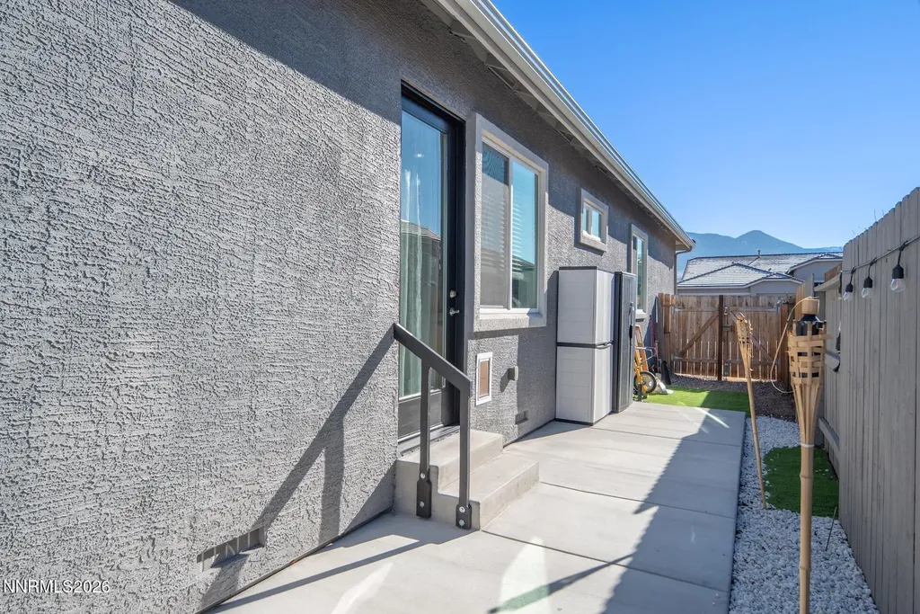 520 Stonehaven Dayton NV 89403