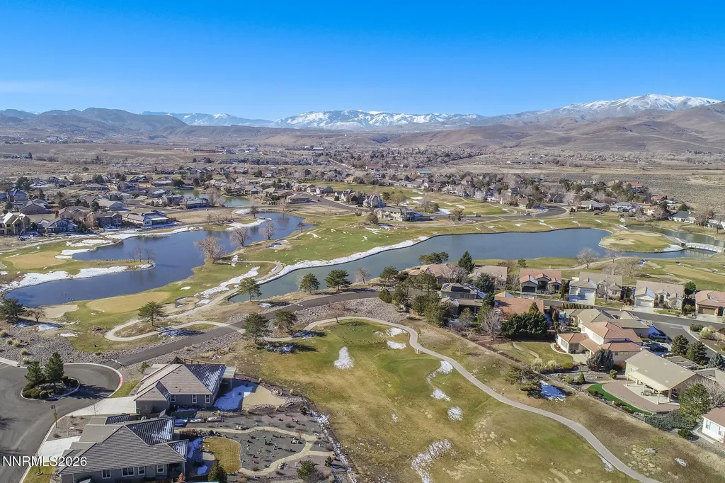 520 Stonehaven Dayton NV 89403