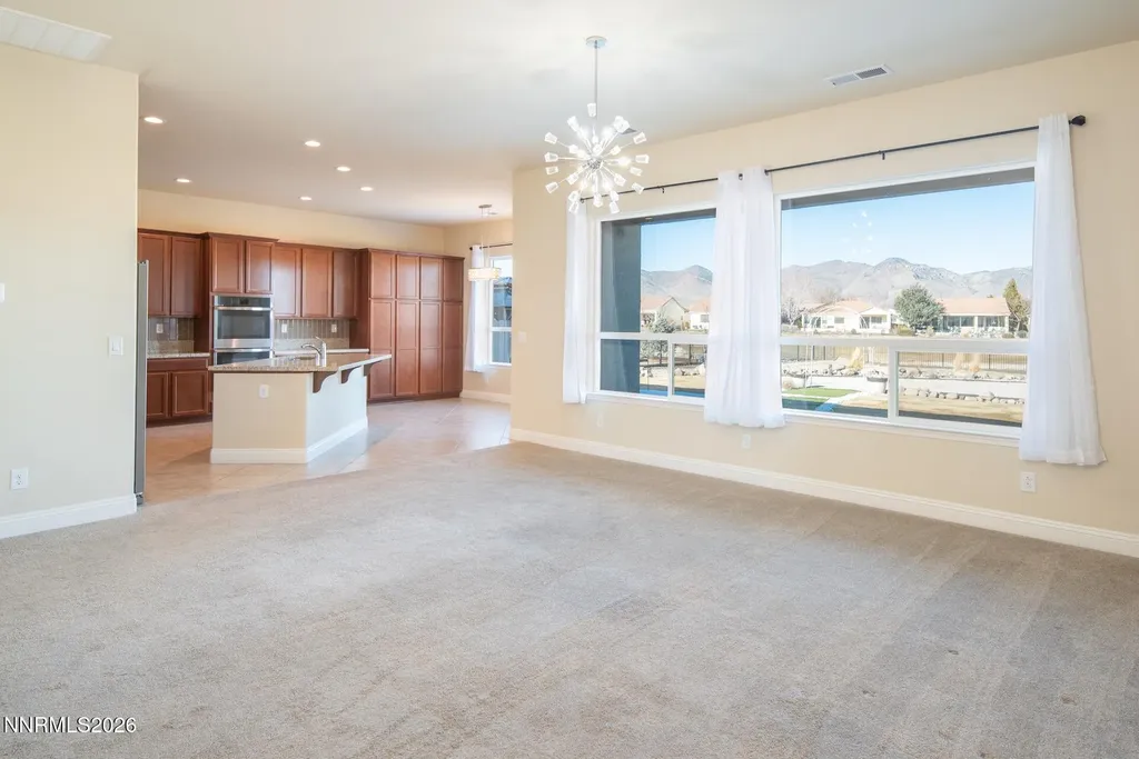 520 Stonehaven Dayton NV 89403