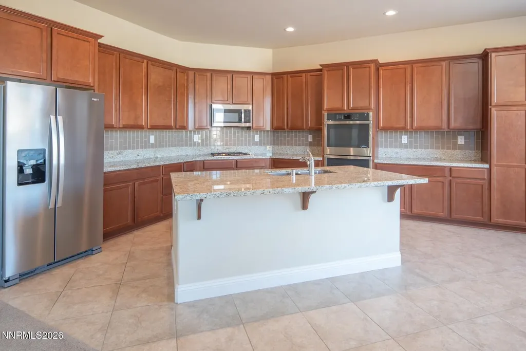 520 Stonehaven Dayton NV 89403