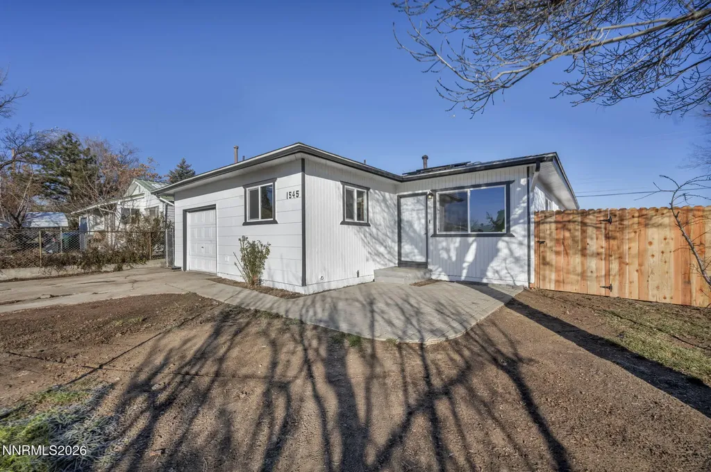 1545 Haddock Reno NV 89512