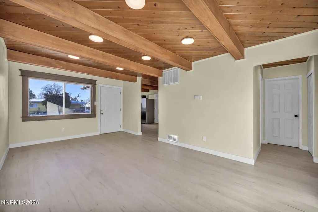 1545 Haddock Reno NV 89512