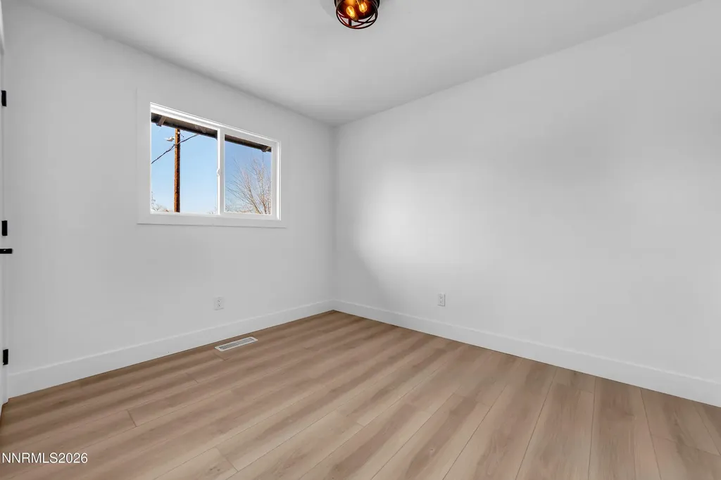 1570 Driftwood Sparks NV 89431