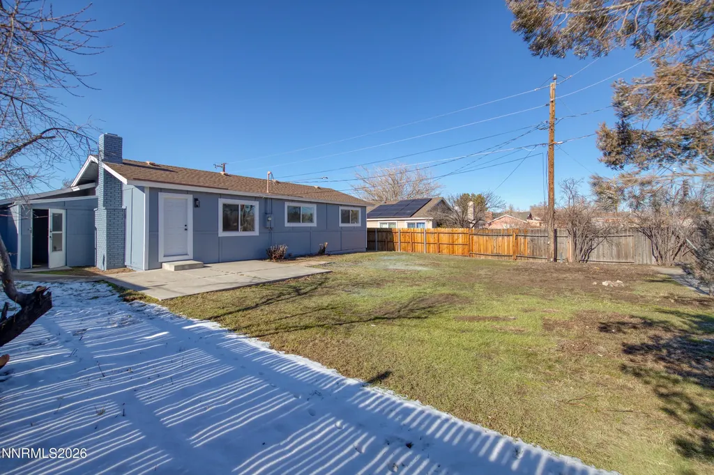 1570 Driftwood Sparks NV 89431