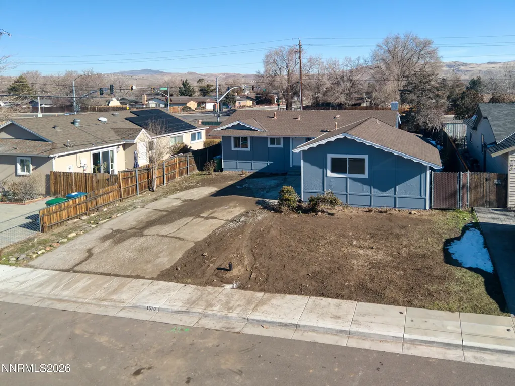 1570 Driftwood Sparks NV 89431