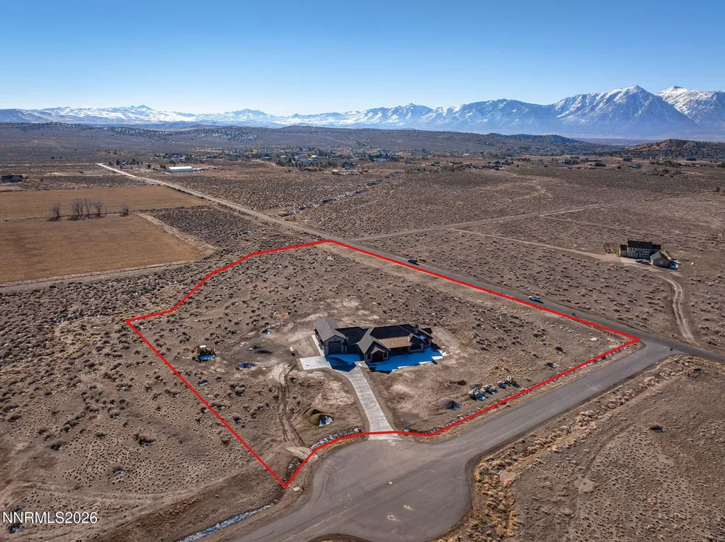 2401 Blaze Gardnerville NV 89410