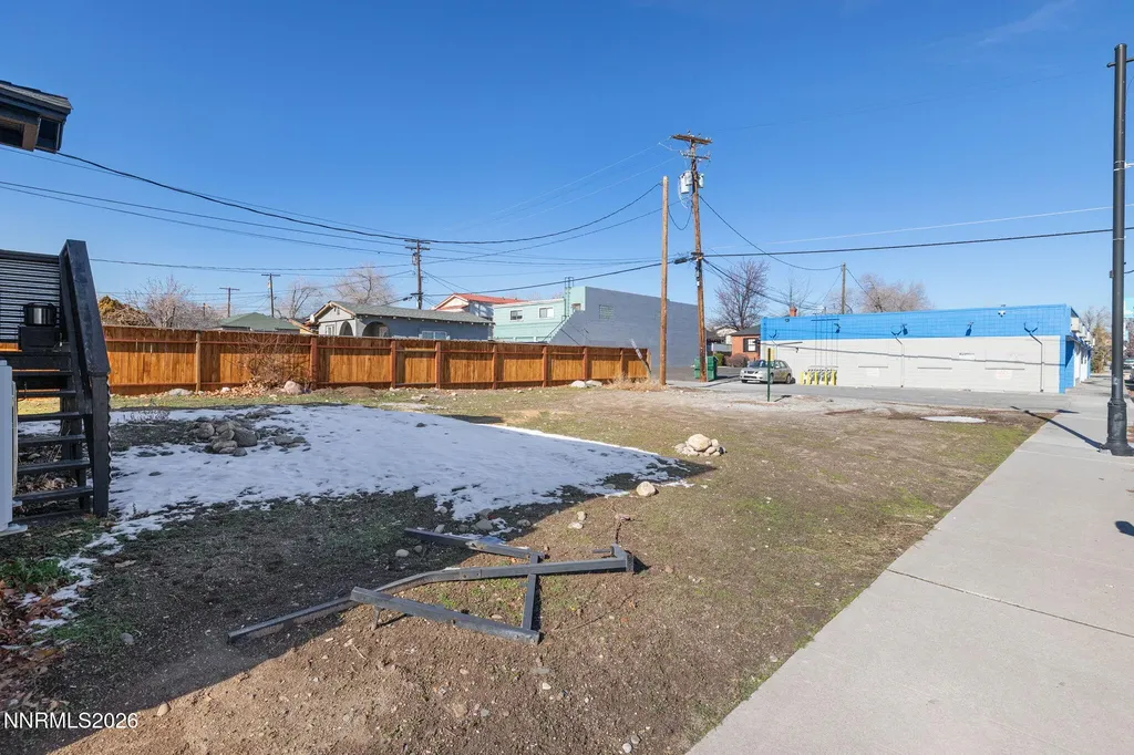 943 Wells Reno NV 89502