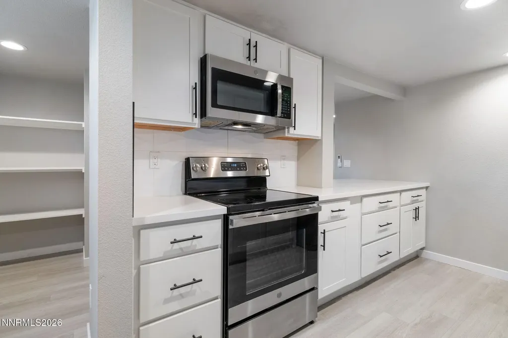 943 Wells Reno NV 89502