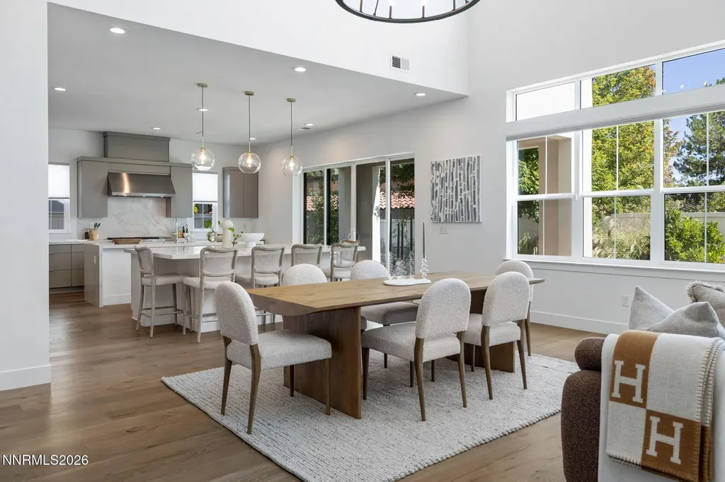 5406 Side Saddle Reno NV 89509