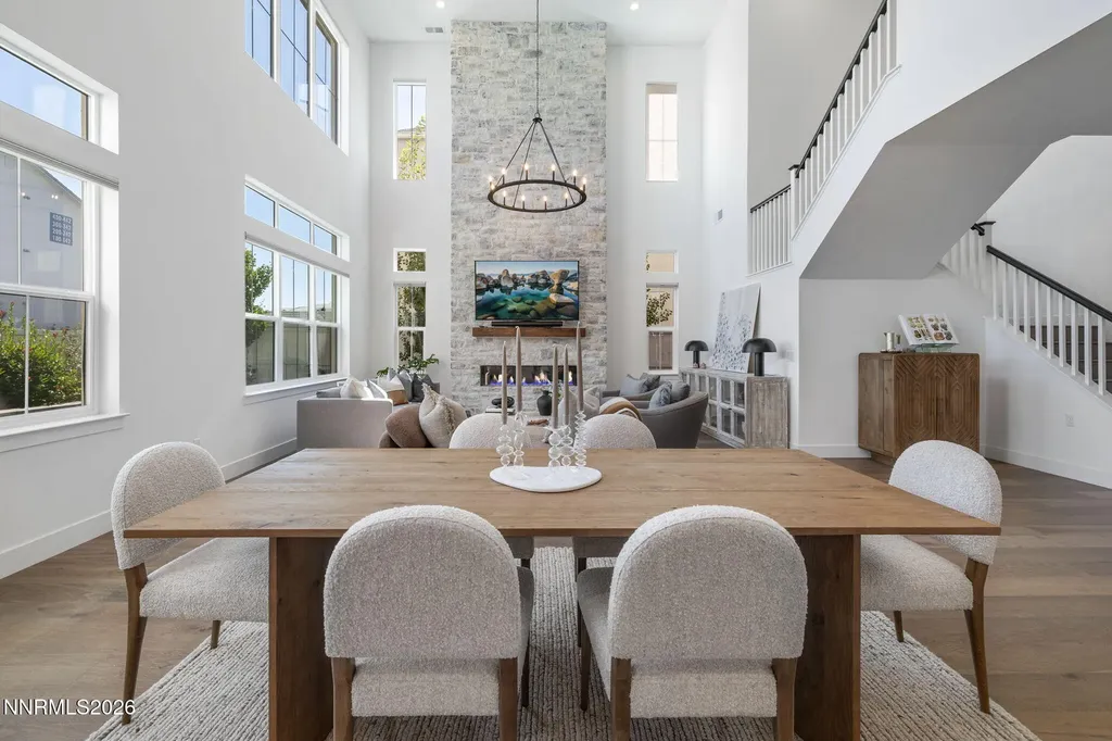 5406 Side Saddle Reno NV 89509