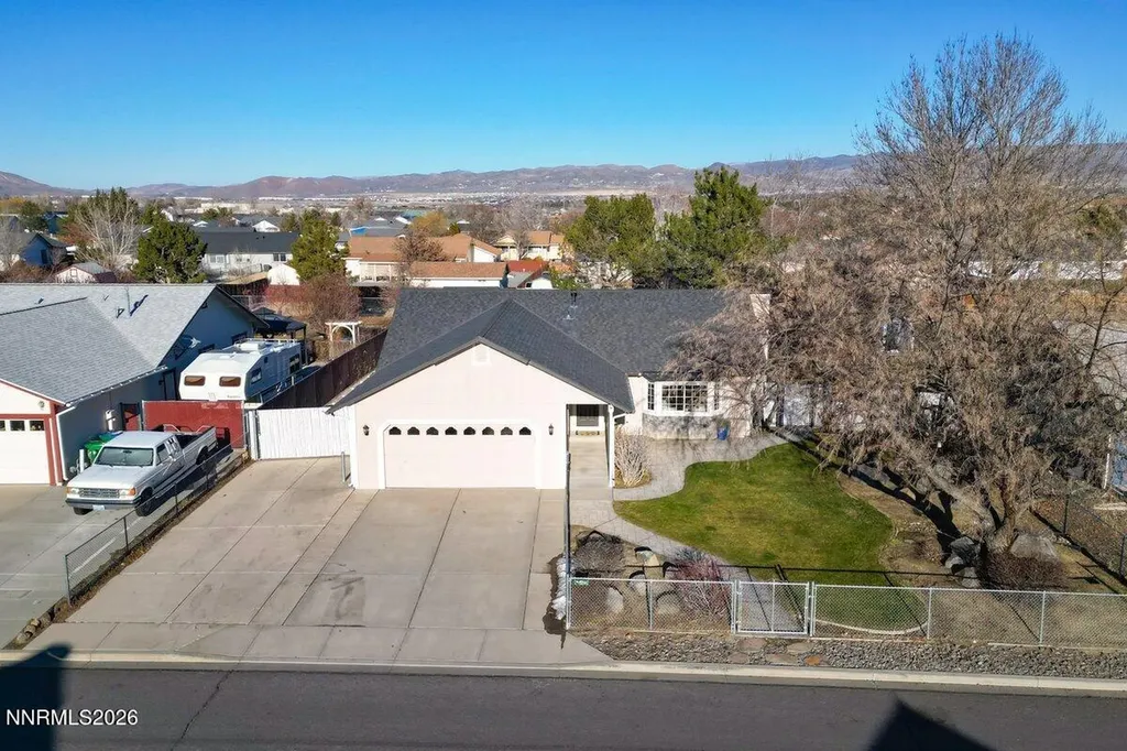 260 Veronica Sparks NV 89436