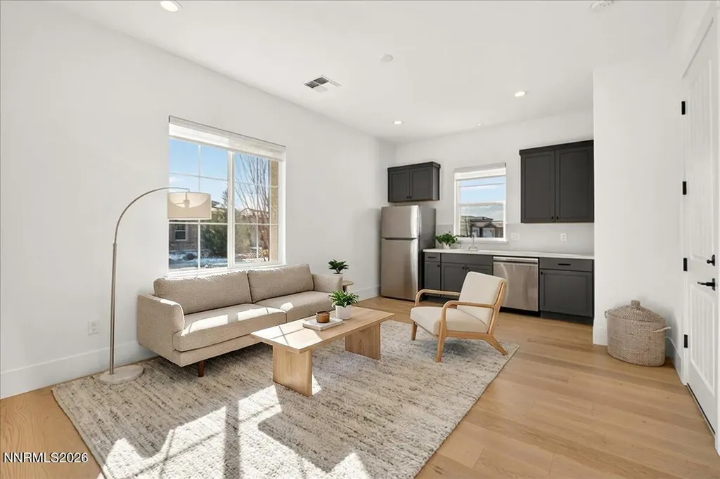 2313 Blushing Rock Reno NV 89521