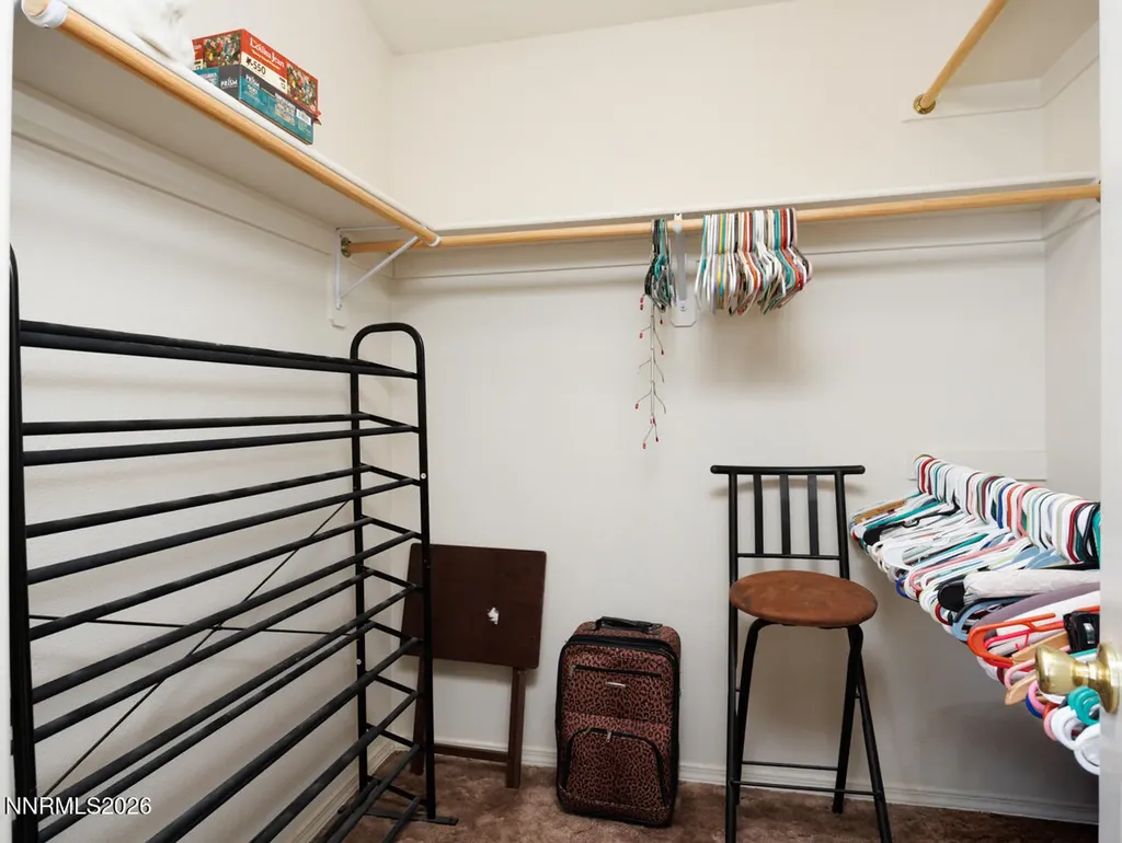 2100 Birch Fallon NV 89406