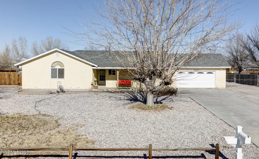 2100 Birch Fallon NV 89406