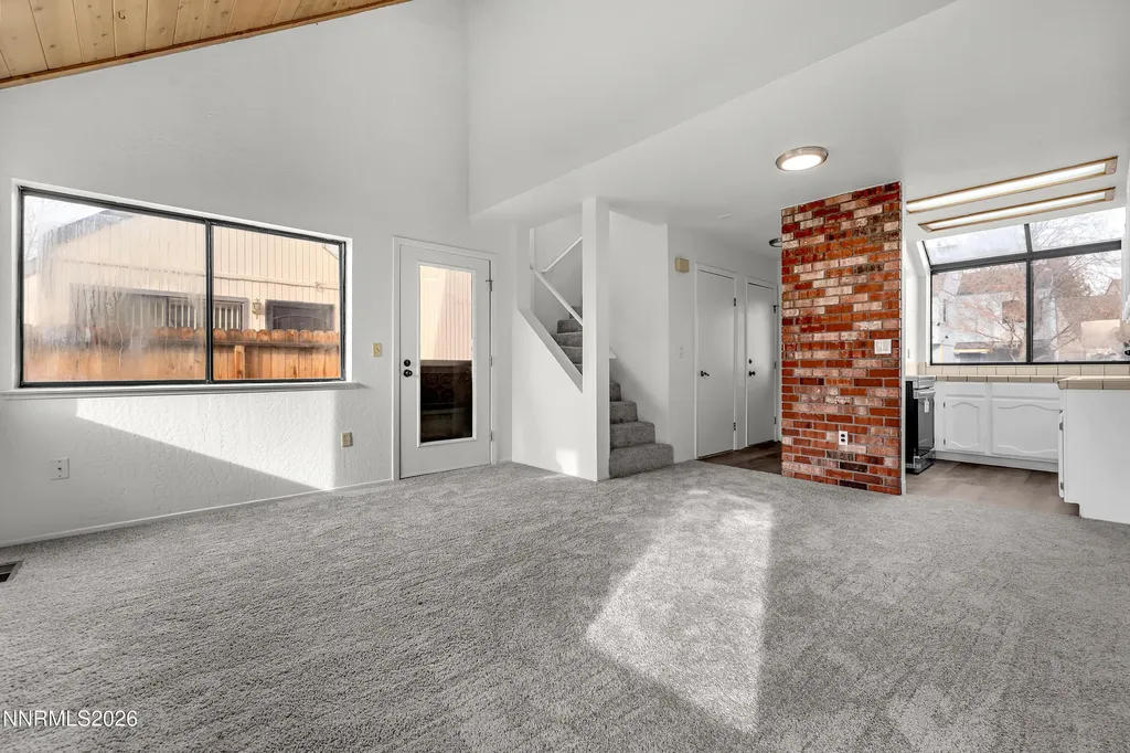 2561 Garfield Sparks NV 89431
