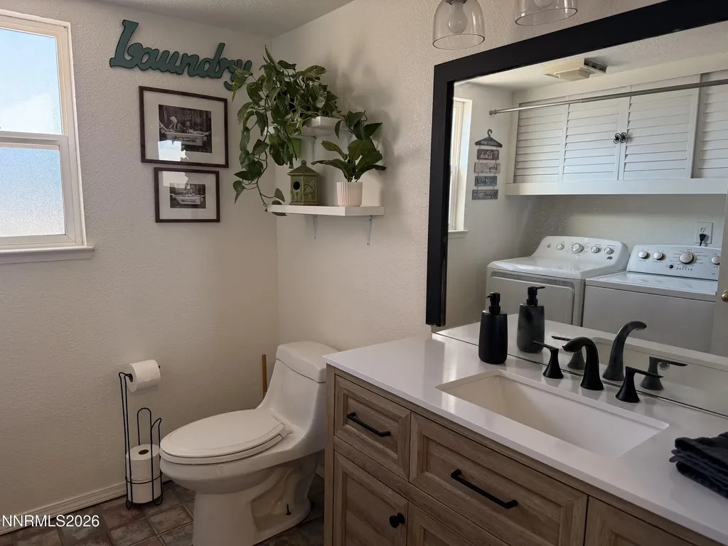 1479 Chimney Carson City NV 89701
