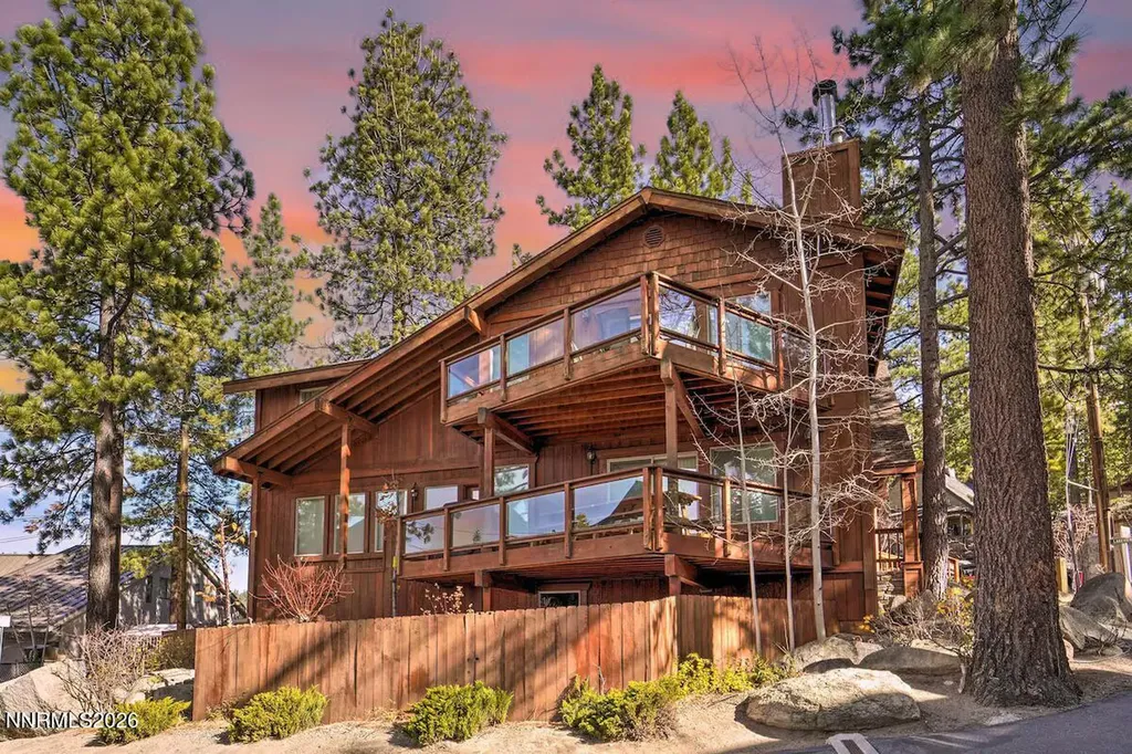 462 Reno Zephyr Cove NV 89448