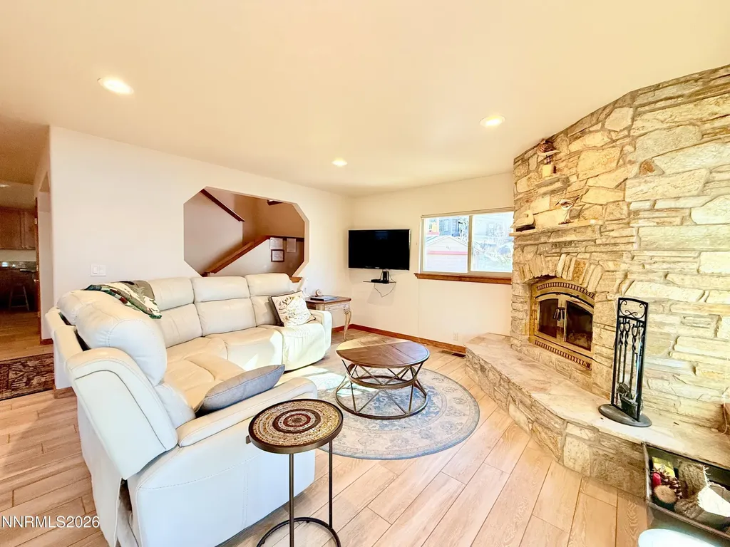462 Reno Zephyr Cove NV 89448