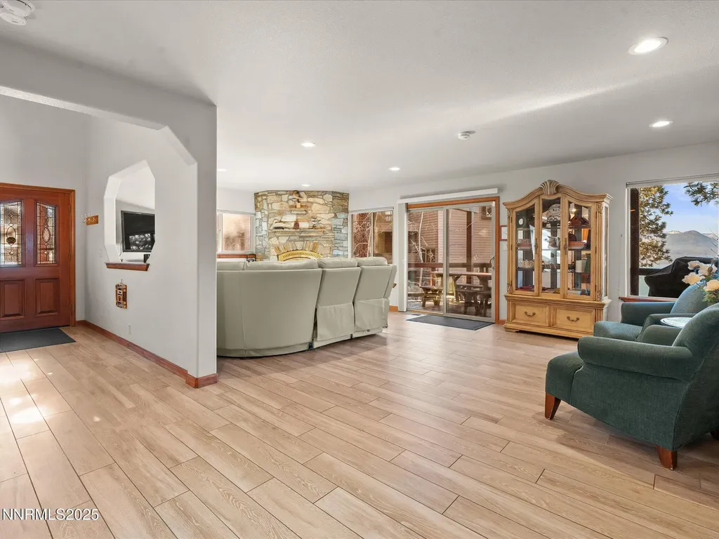 462 Reno Zephyr Cove NV 89448