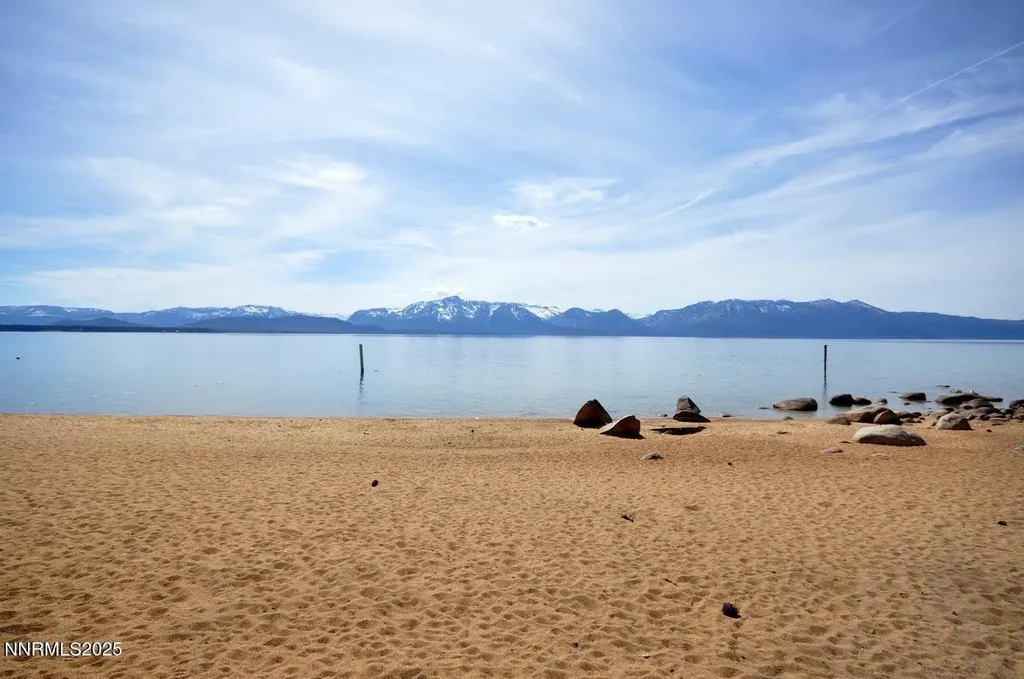 462 Reno Zephyr Cove NV 89448