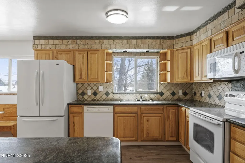 840 Brookfield Reno NV 89503