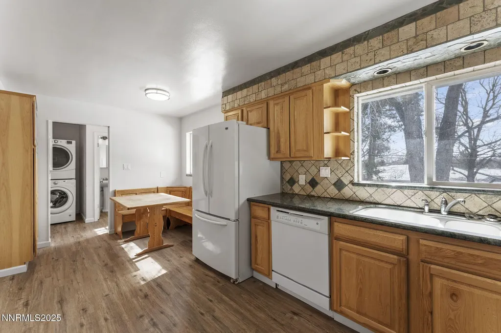 840 Brookfield Reno NV 89503