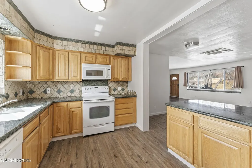 840 Brookfield Reno NV 89503