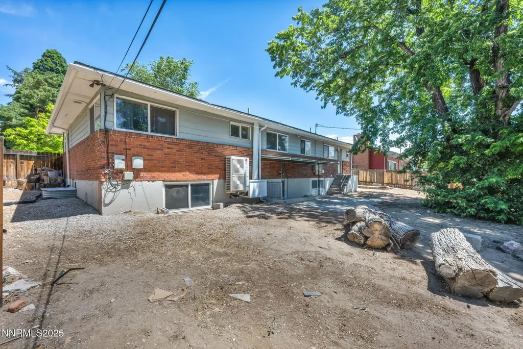 840 Brookfield Reno NV 89503
