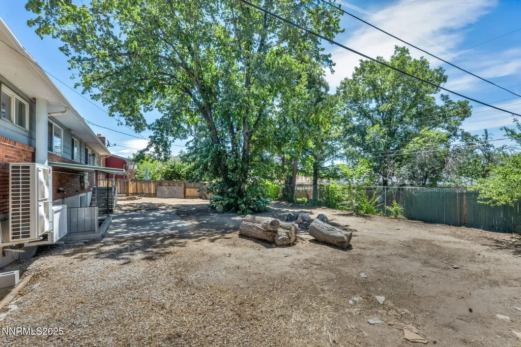 840 Brookfield Reno NV 89503