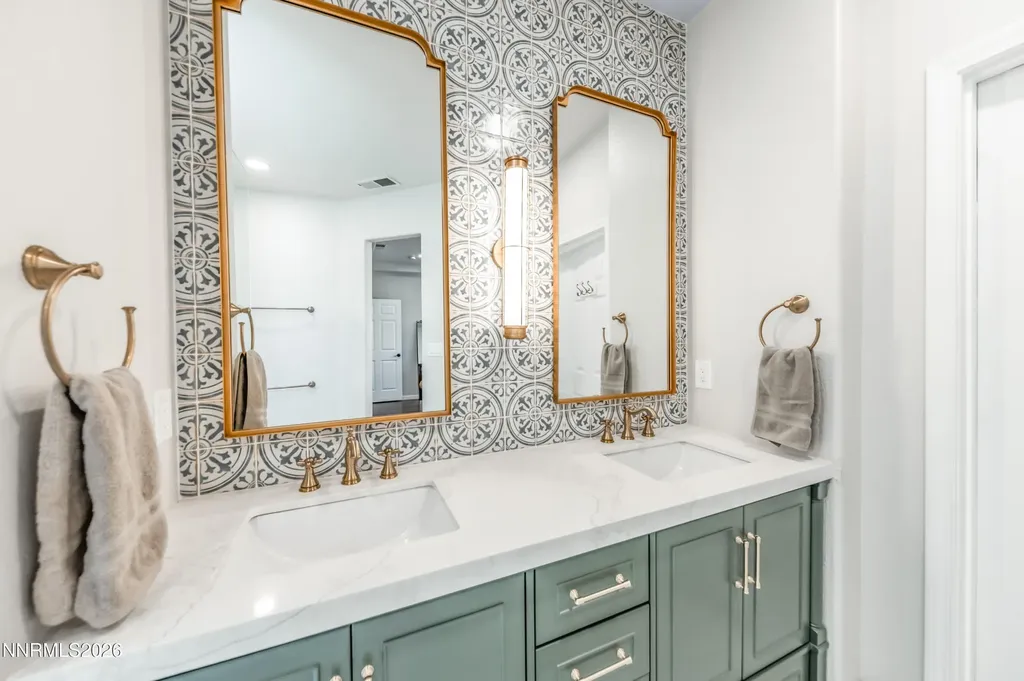 7705 Peavine Shadow Reno NV 89523
