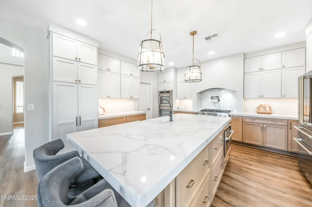 7705 Peavine Shadow Reno NV 89523