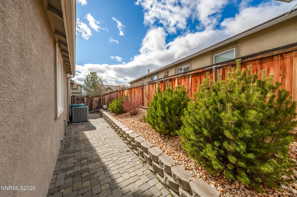 7705 Peavine Shadow Reno NV 89523