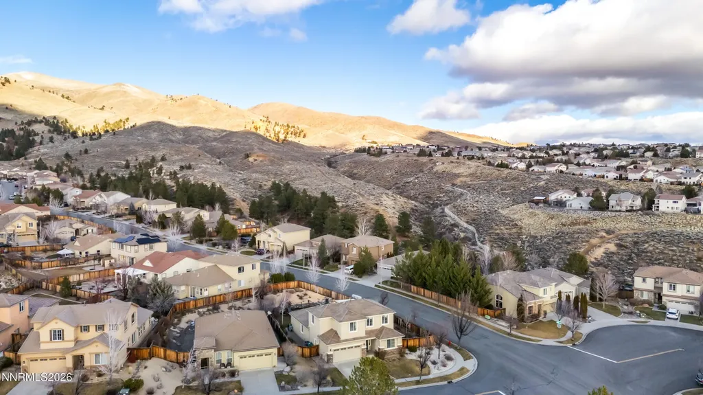 7705 Peavine Shadow Reno NV 89523