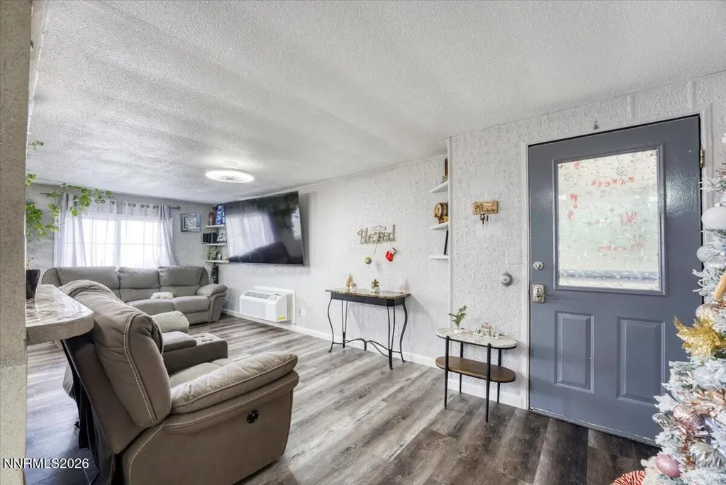 985 Villa Fernley NV 89408