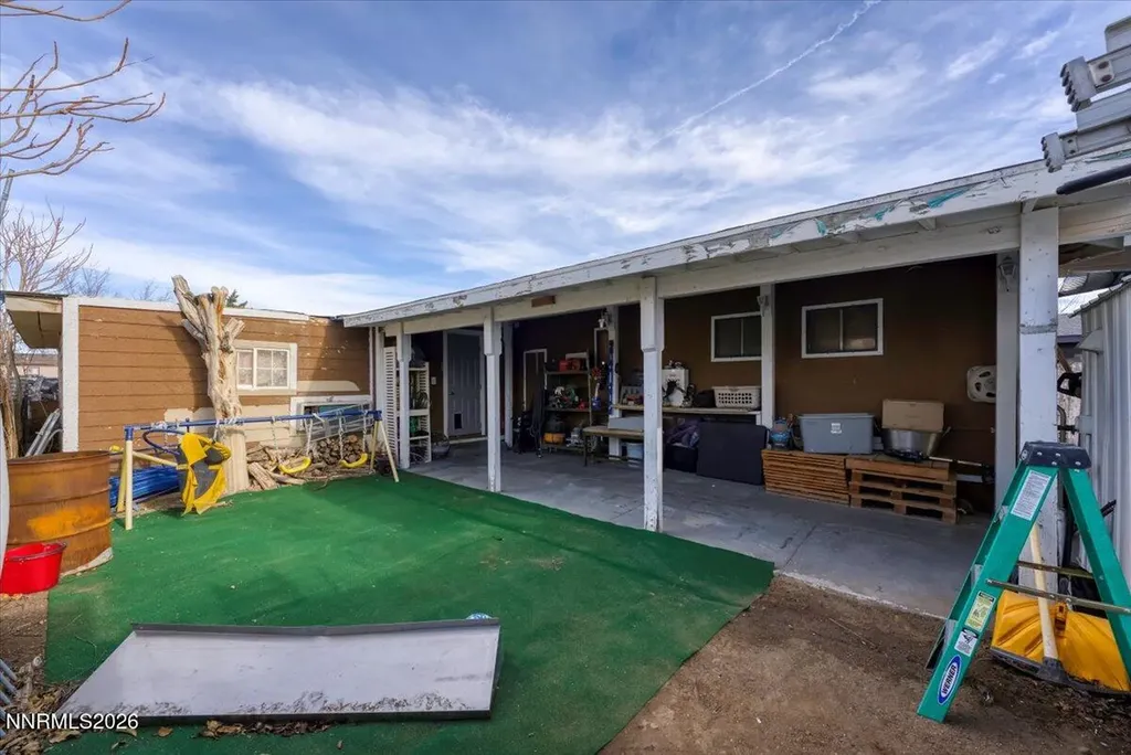 985 Villa Fernley NV 89408