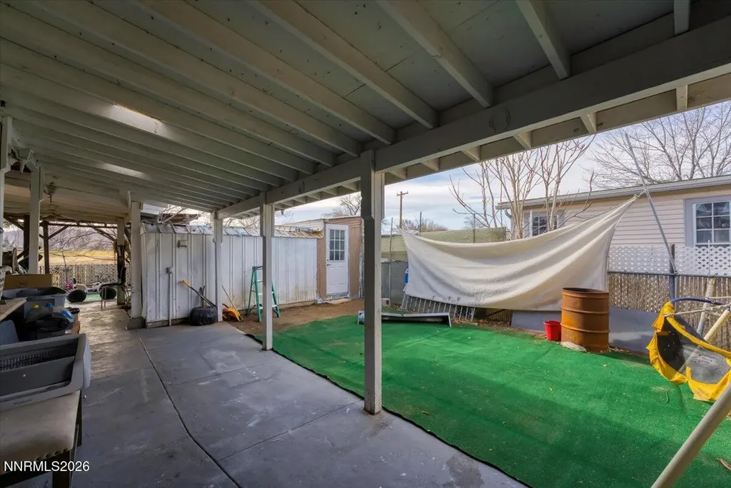 985 Villa Fernley NV 89408