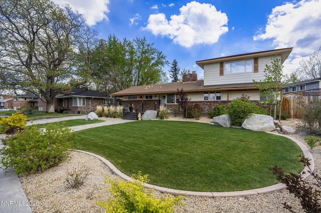 1790 Marla Reno NV 89509